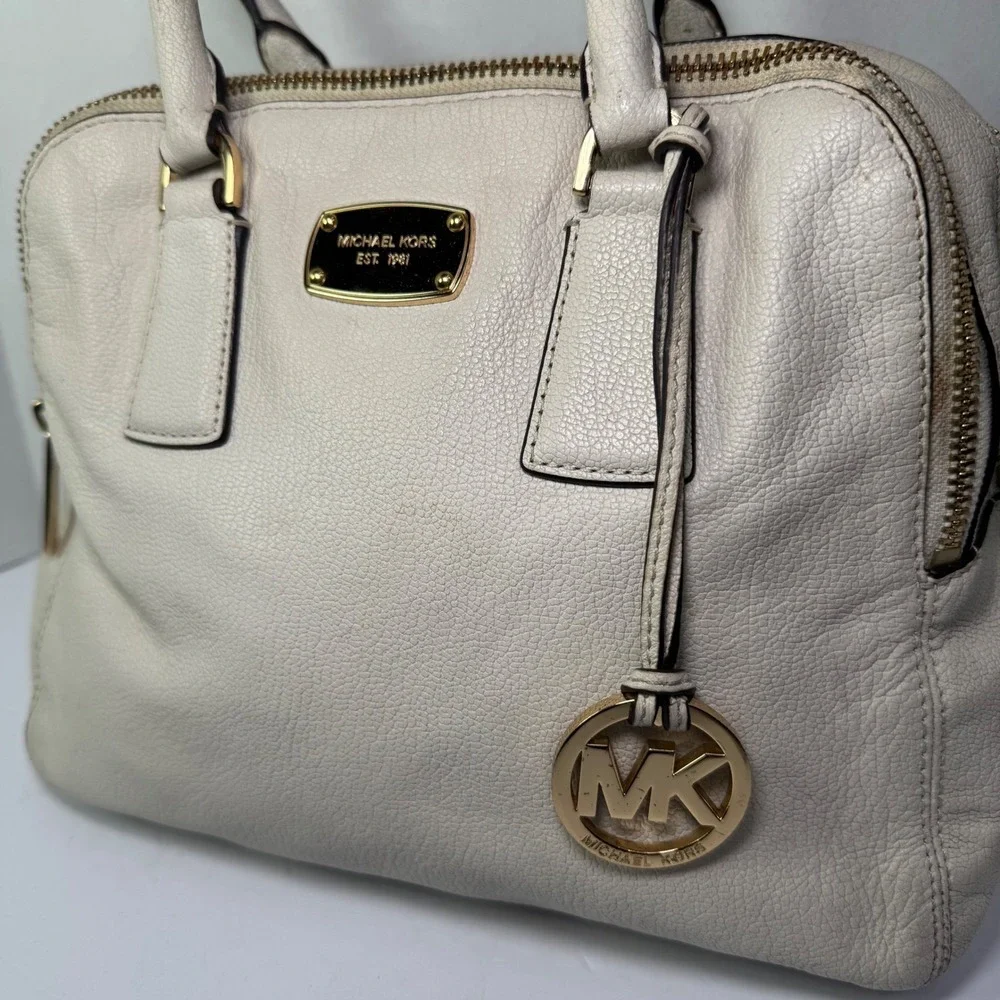 Michael Kors Double Zip Top Handle Satchel Handbag Cream Pebbled Leather & Strap